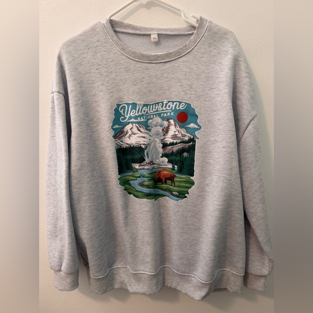 Gray Yellowstone National Park Sweater